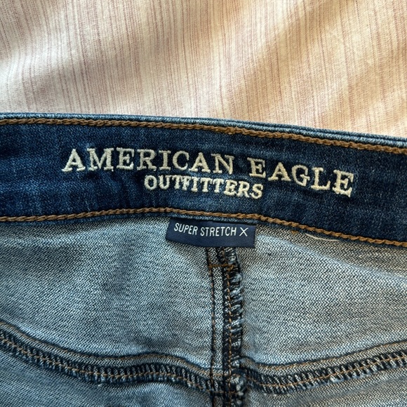 American Eagle Shorts - Picture 4 of 8